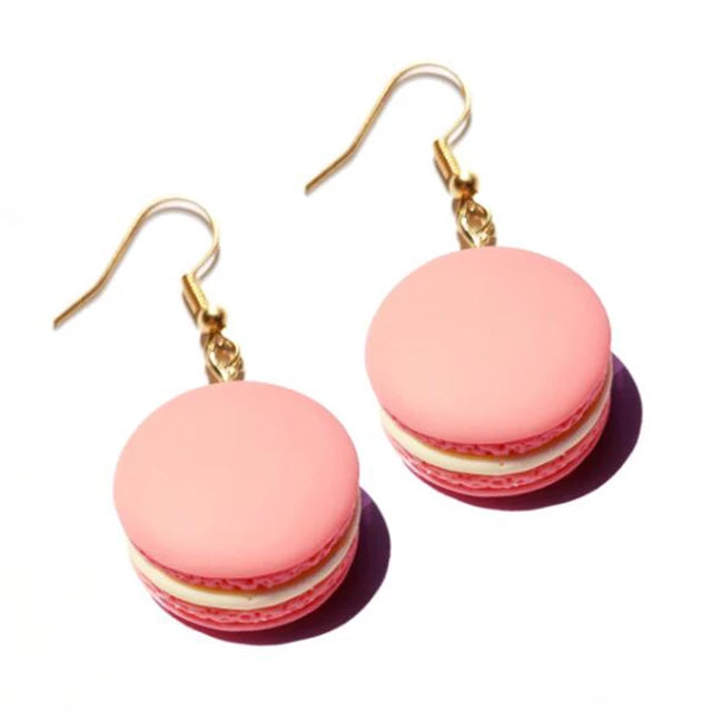 Strawberry Macaroons
